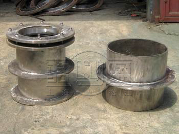 柔性防水他管和<a href=http://www.www.hbkjds.com.cn target=_blank class=infotextkey>剛性防水套管</a>